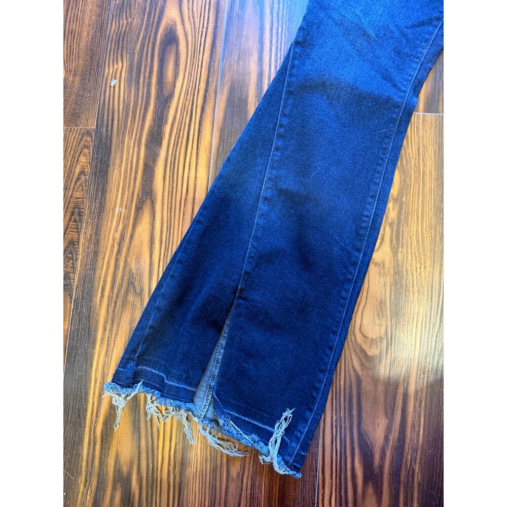 KanCan Split Front Flare Leg Raw Hem Jeans Size 11/29 - Picture 5 of 11